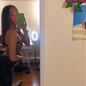 Meet your Posher, Destiny